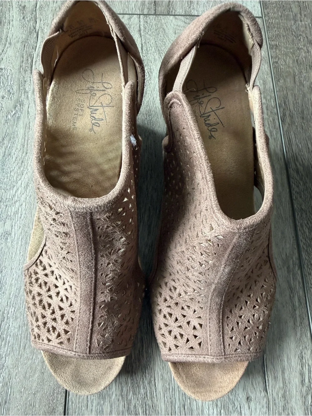 Life Stride Taupe Perforated Wedge Sandals 6.5
